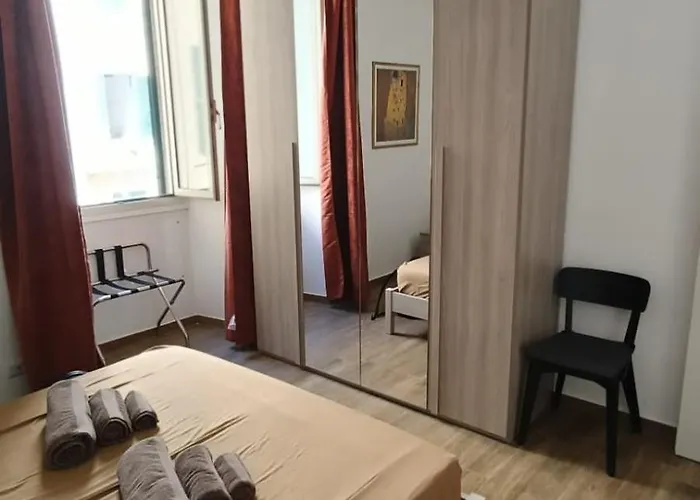 Laterano 190 At Colosseo *